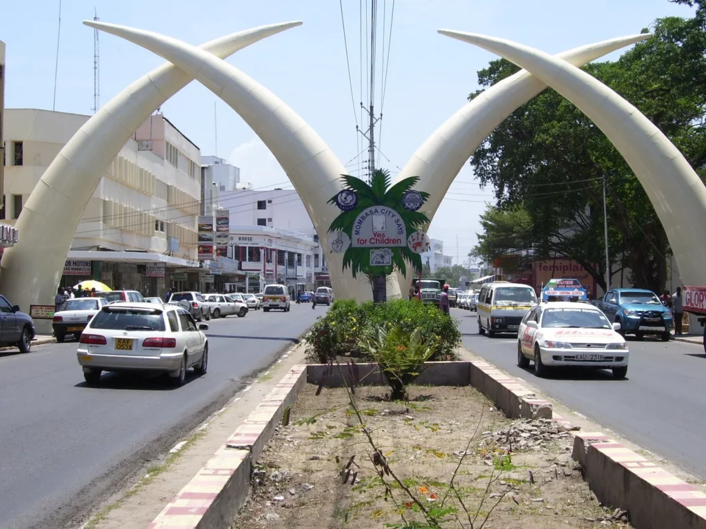 nairobi-to-mombasa-trip - Rent A Driver Kenya Mombasa road trip